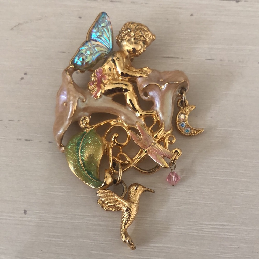 Retired and signed Kirk’s folly Moonflower Fairy brooch/pendant